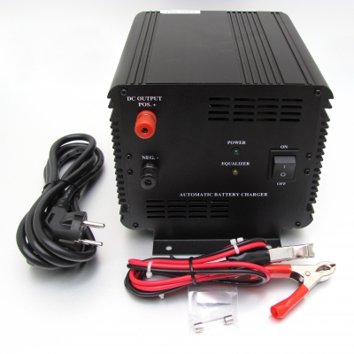 Charger EM-2036A